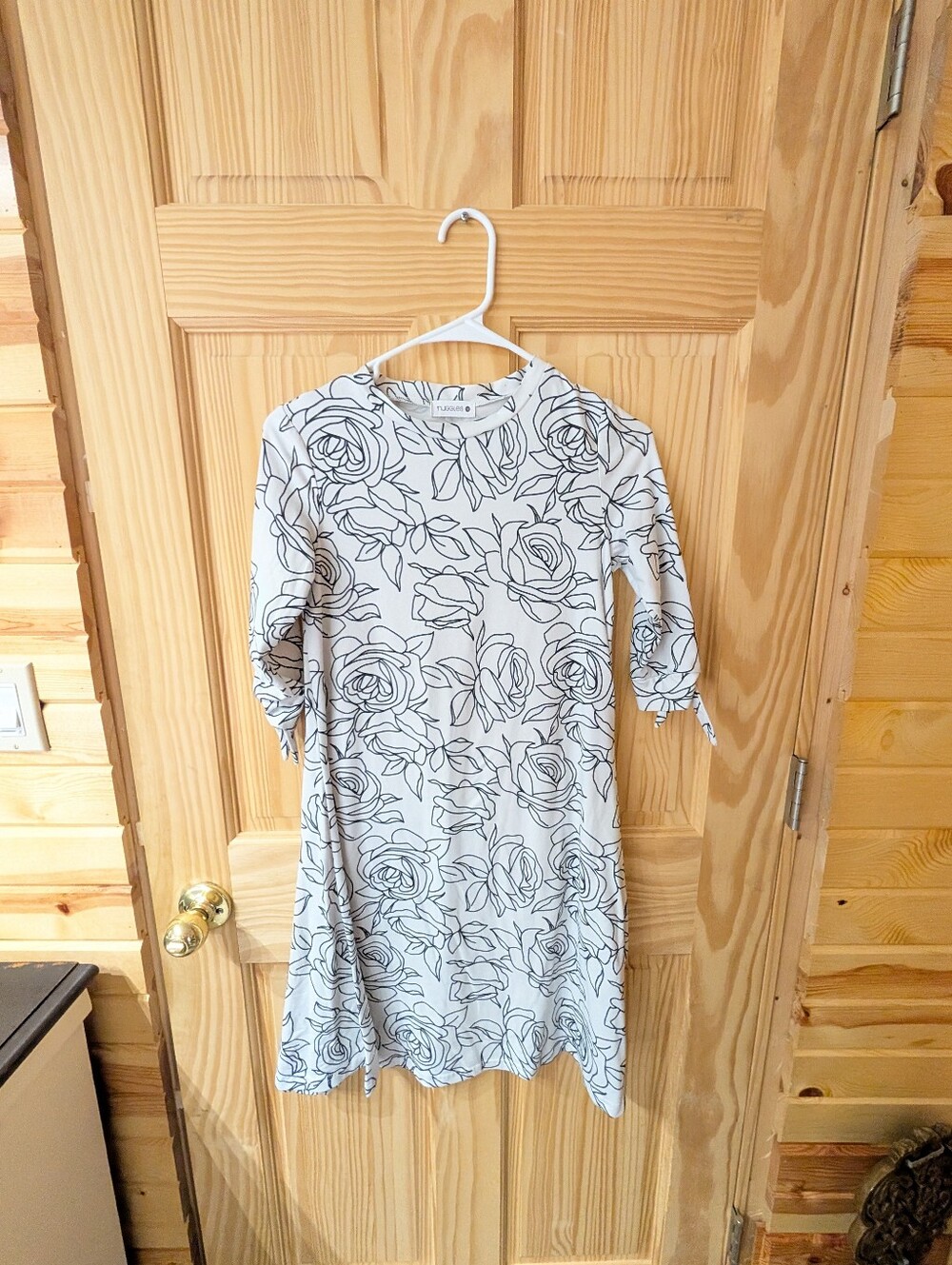 Nuggles Girls 12 White Floral Print Shift Dress with Tie Sleeves